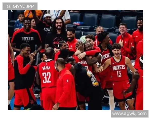 2017年NBA季后赛爵士与火箭激战回顾精彩瞬间与关键时刻分析